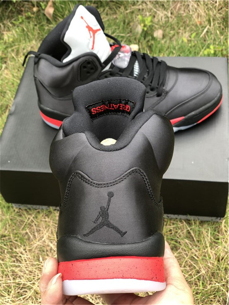 Jordan 5 - Satin Bred