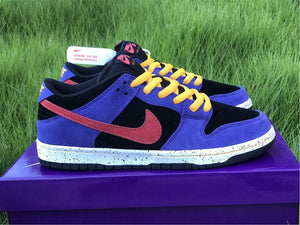 Nike SB Dunk Low - ACG Terra