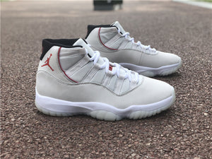 Jordan 11 - Platinum Tint