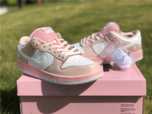 Nike SB Dunk Low - Pink