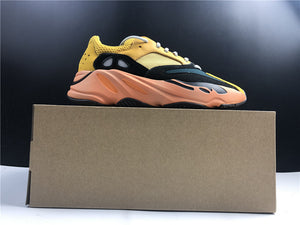 Yeezy 700 - Sun