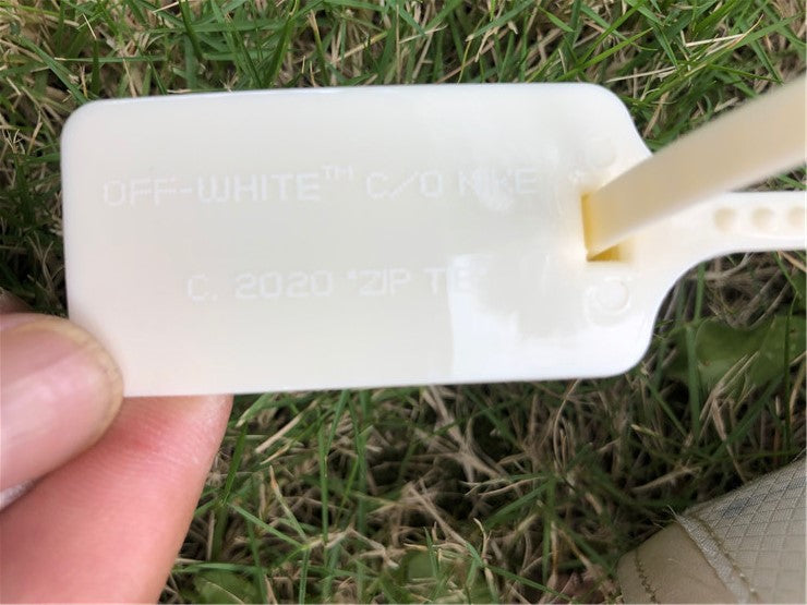 Jordan 4 Off White - Sail