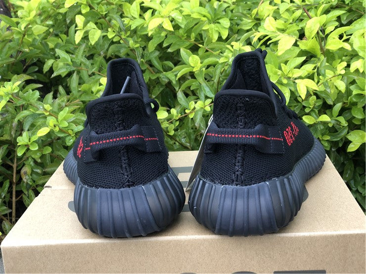 Yeezy 350 - Bred v2