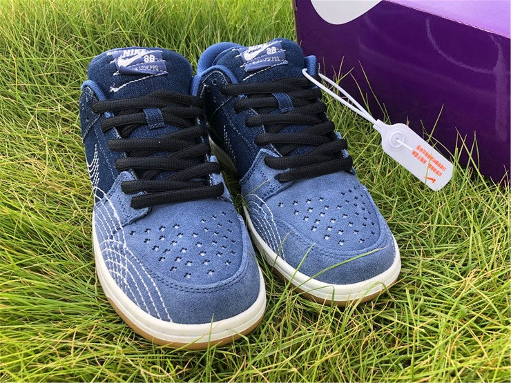 Nike SB Dunk Low - Denim Gum