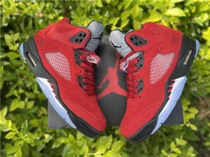 Jordan 5 - Raging Bull