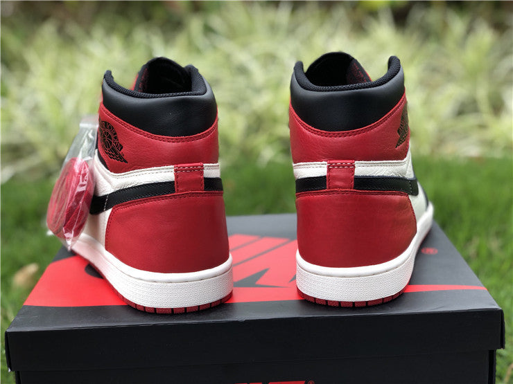 Jordan 1 High - Bred Toe