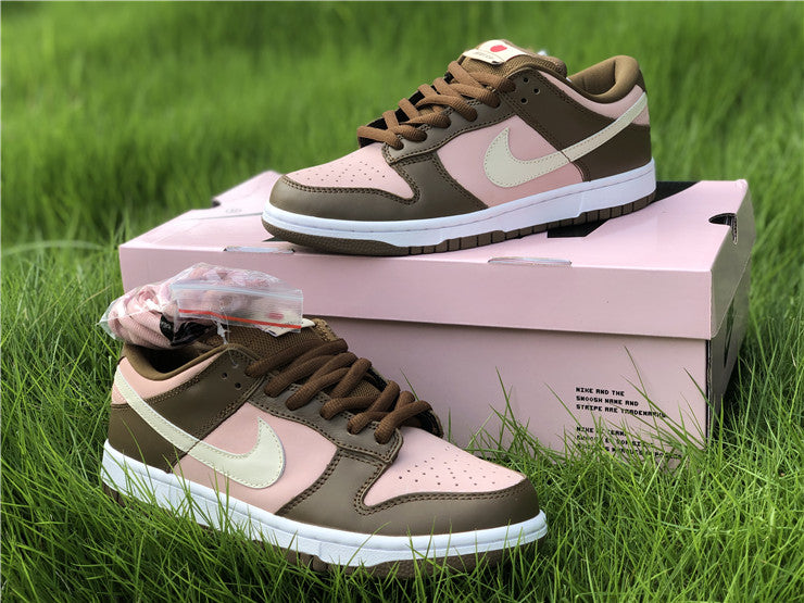 Nikw SB Dunk Low - Stussy