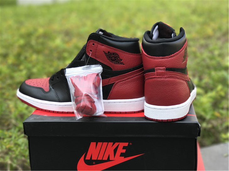 Jordan 1 High - Banned