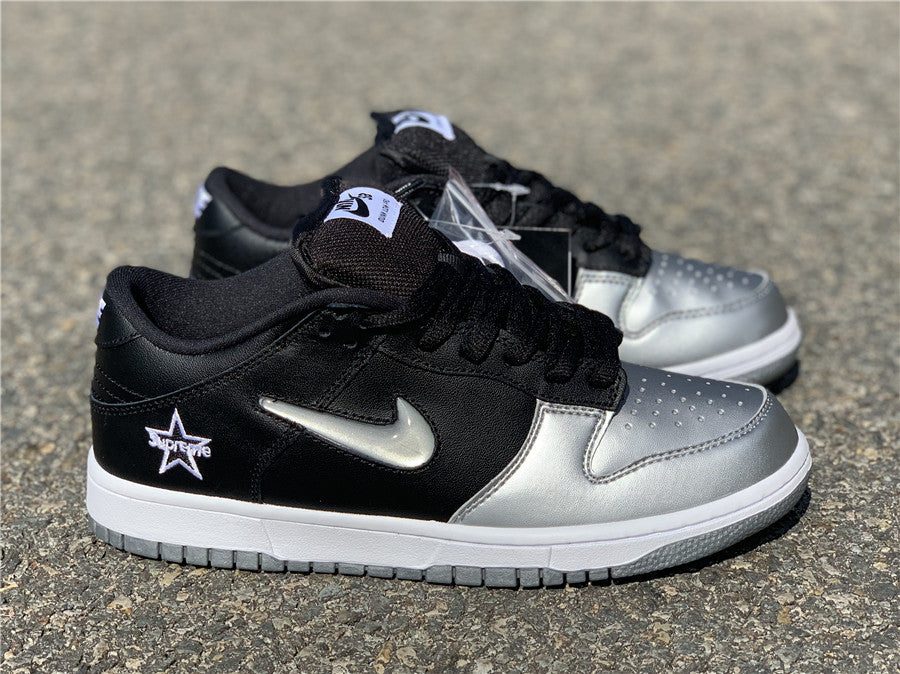 Nike SB Dunk Low - Supreme Silvers