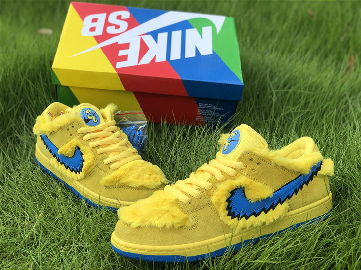 Nike SB Dunk Low - Dead Bears Yellow