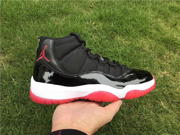 Jordan 11 - Bred