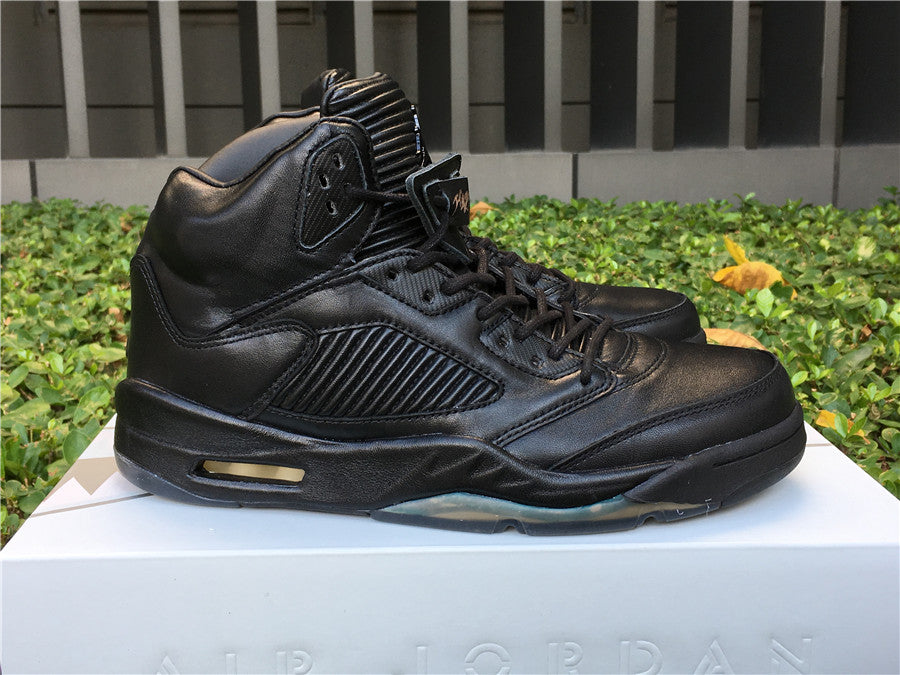 Jordan 5 - Triple Black