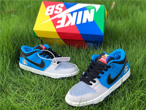 Nike SB Dunk Low - Instant