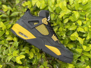 Jordan 4 - Thunder