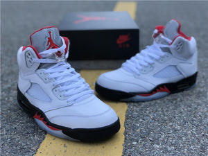 Jordan 5 - Fire Red Silver Tongue