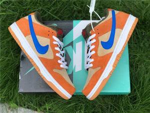 Nike SB Dunk Low - Orange Sherbert