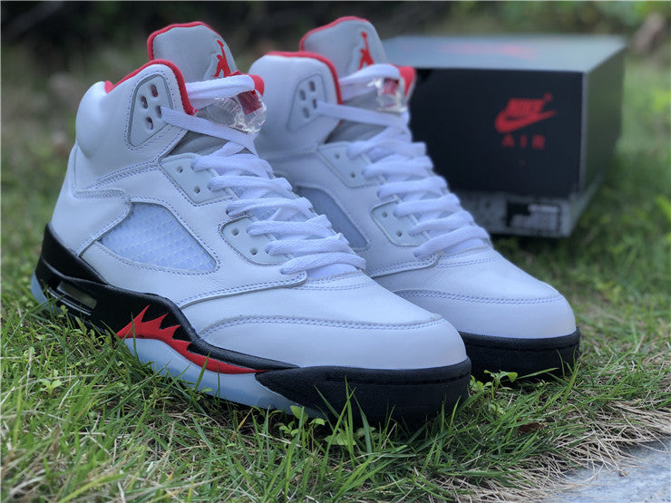 Jordan 5 - Fire Red Silver Tongue