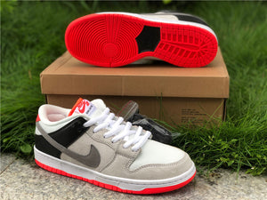 Nike SB Dunk Low - Infrared Orange