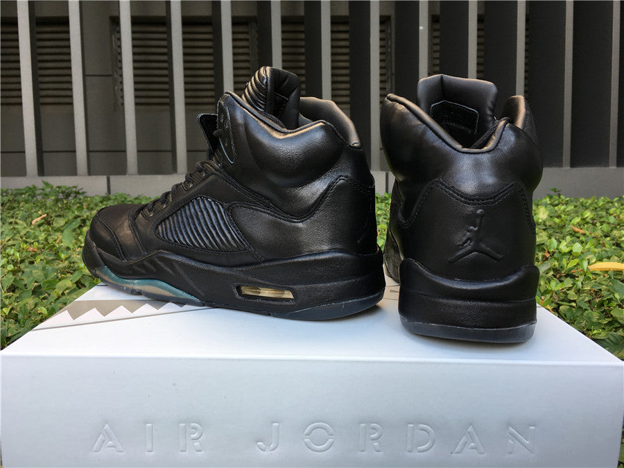 Jordan 5 - Triple Black