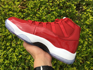 Jordan 11 - Gym Red