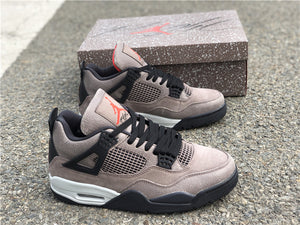 Jordan 4 - Taupe