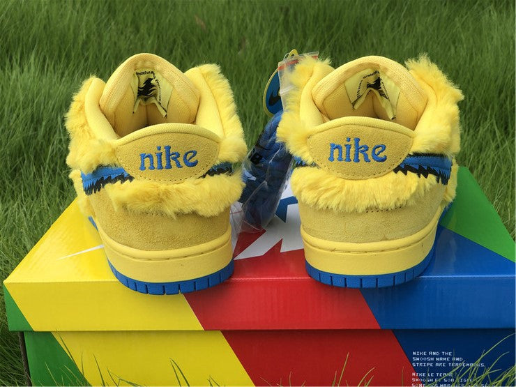 Nike SB Dunk Low - Dead Bears Yellow