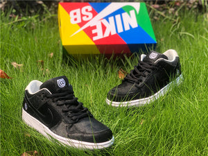 Nike SB Dunk Low - Bearbricks