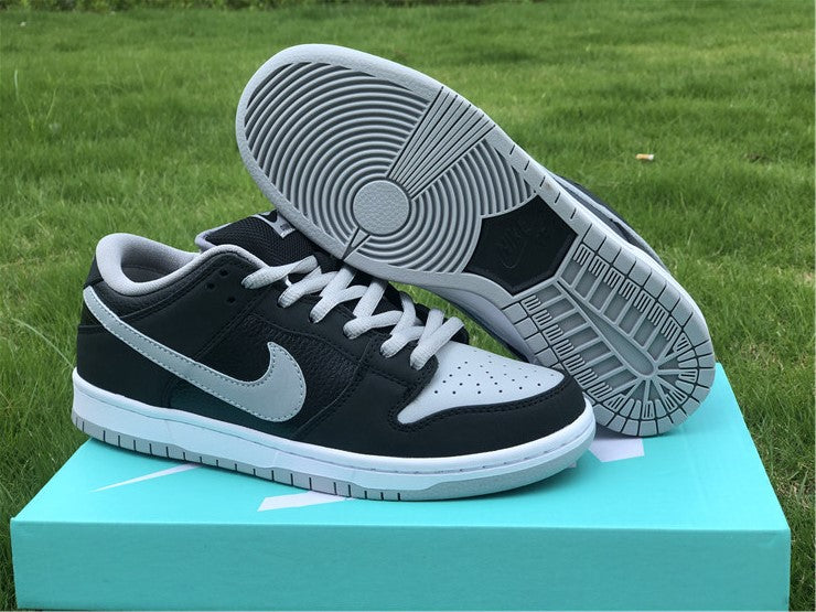 Nike SB Dunk Low - Blk Grey White