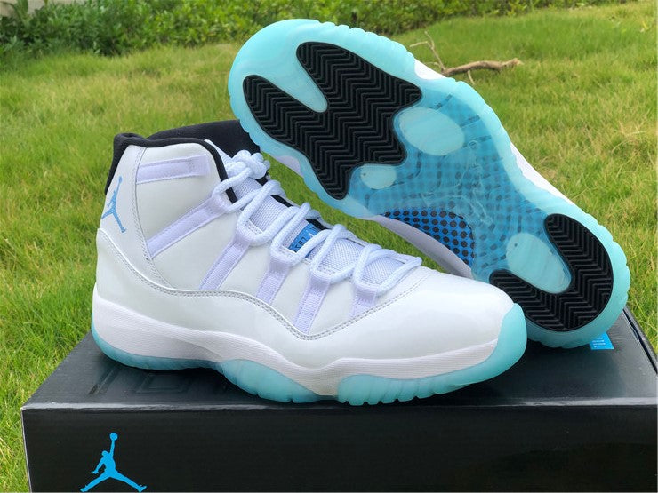 Jordan 11 - Legend Blue