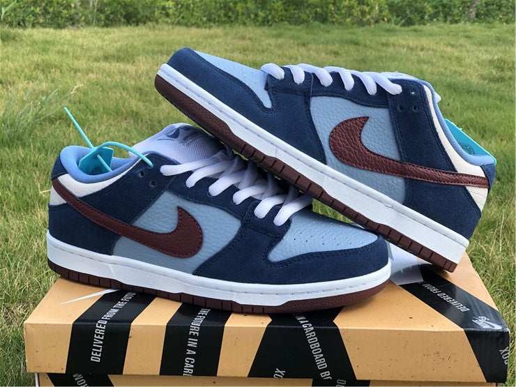 Nike SB Dunk Low - 20th Year