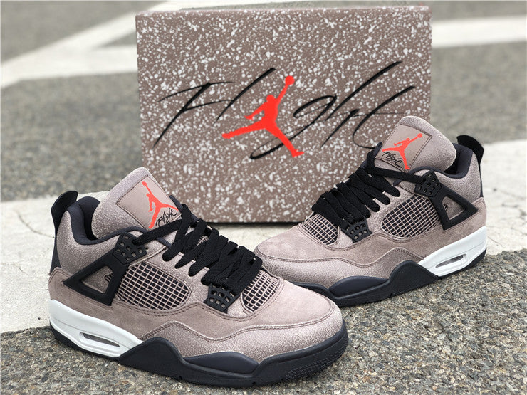 Jordan 4 - Taupe