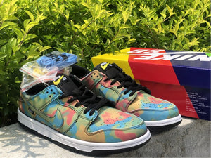 Nike SB Dunk Low - Civilist