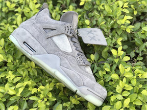 Jordan 4 Kaws - Cool Gray