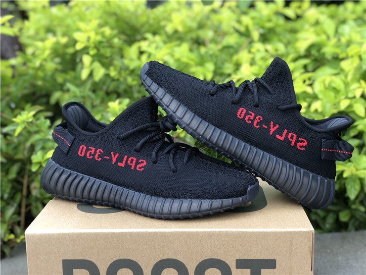 Yeezy 350 - Bred v2