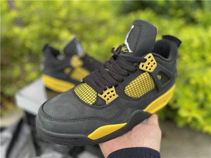 Jordan 4 - Thunder