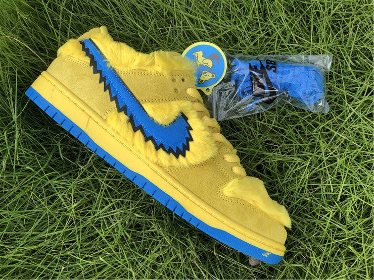 Nike SB Dunk Low - Dead Bears Yellow