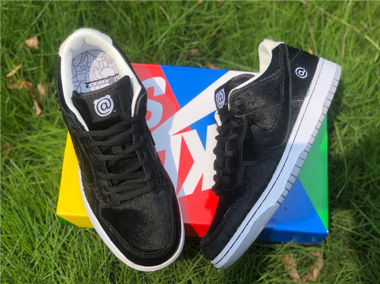 Nike SB Dunk Low - Bearbricks