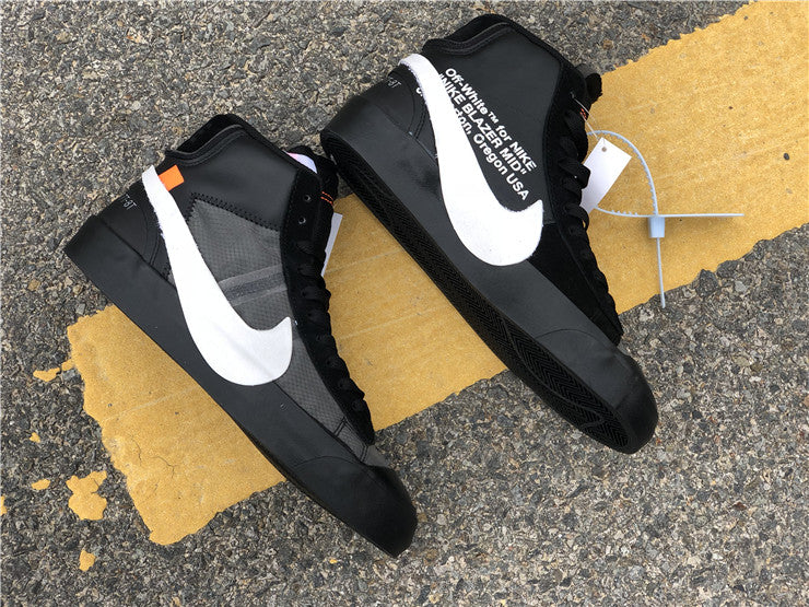 Blazer 77 Off White - Grim Reaper