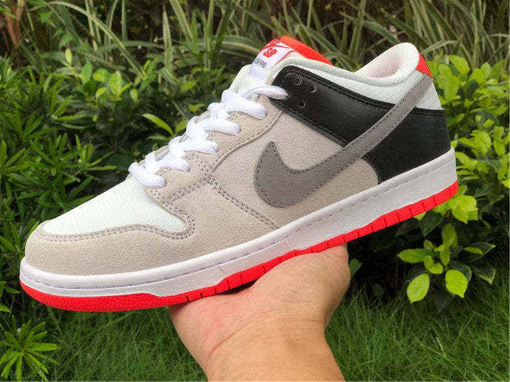 Nike SB Dunk Low - Infrared Orange