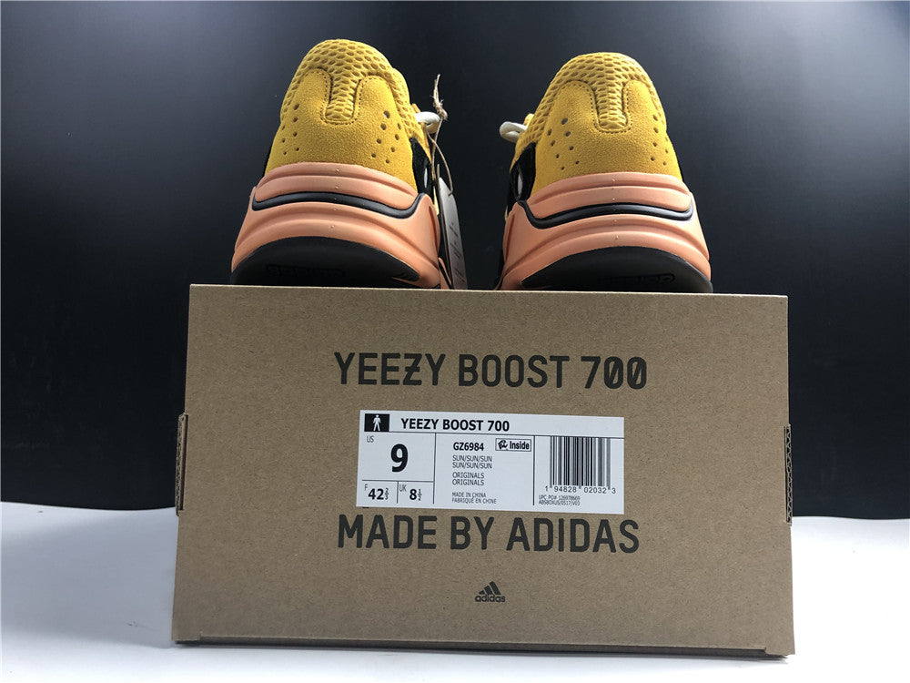 Yeezy 700 - Sun