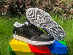 Nike SB Dunk Low - Bearbricks