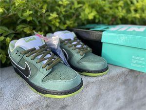 Nike SB Dunk Low - Green Lobster