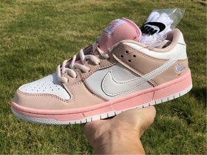 Nike SB Dunk Low - Pink