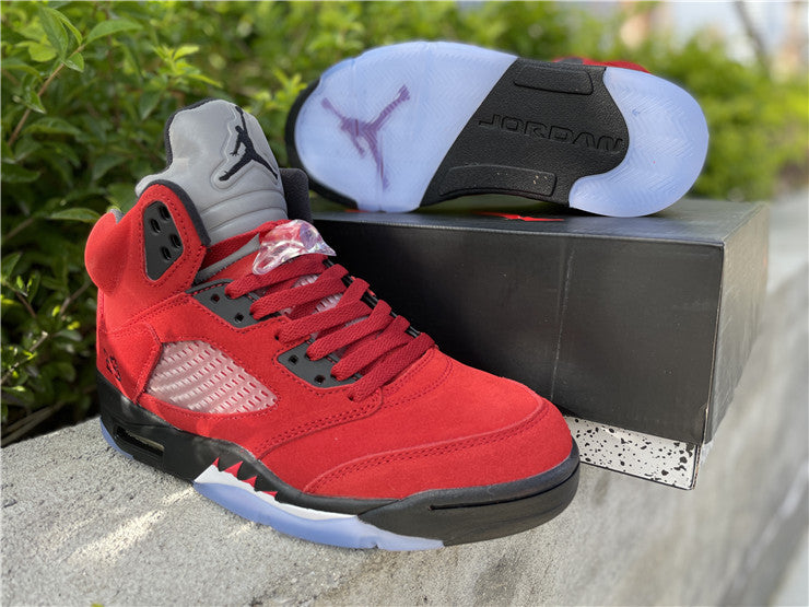 Jordan 5 - Raging Bull