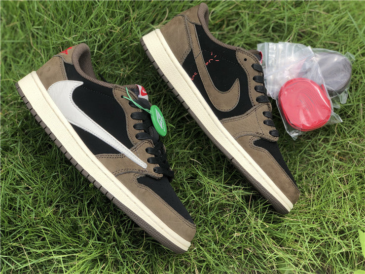 Jordan 1 Low TS - Mochas