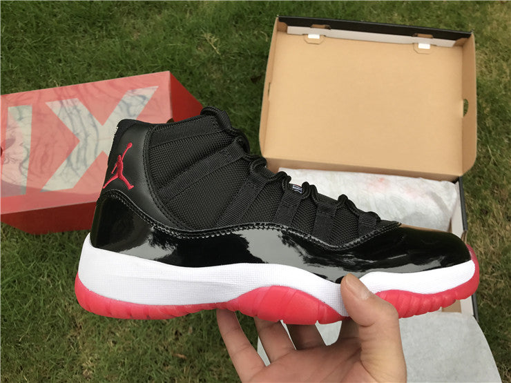 Jordan 11 - Bred