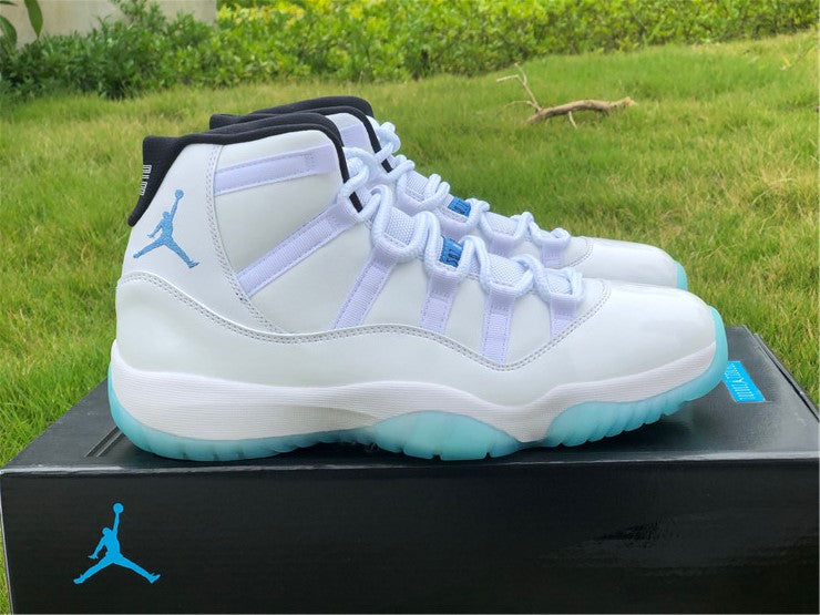 Jordan 11 - Legend Blue