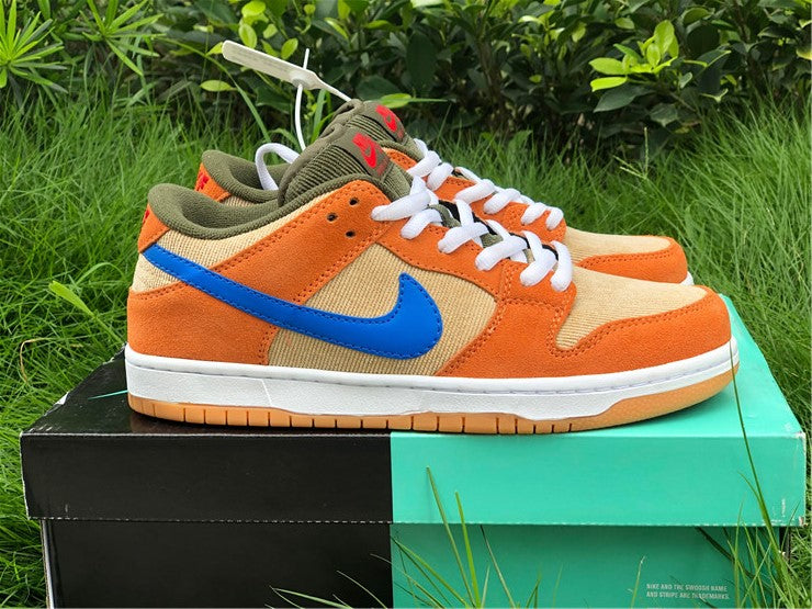 Nike SB Dunk Low - Orange Sherbert