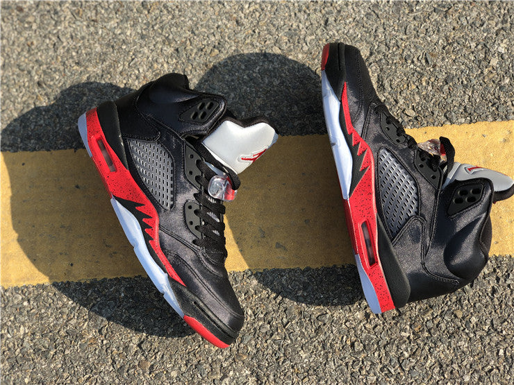 Jordan 5 - Satin Bred