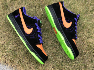 Nike SB Dunk Low - Halloween